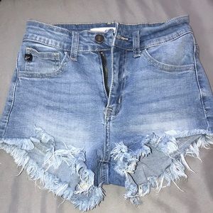Kan can Jean shorts